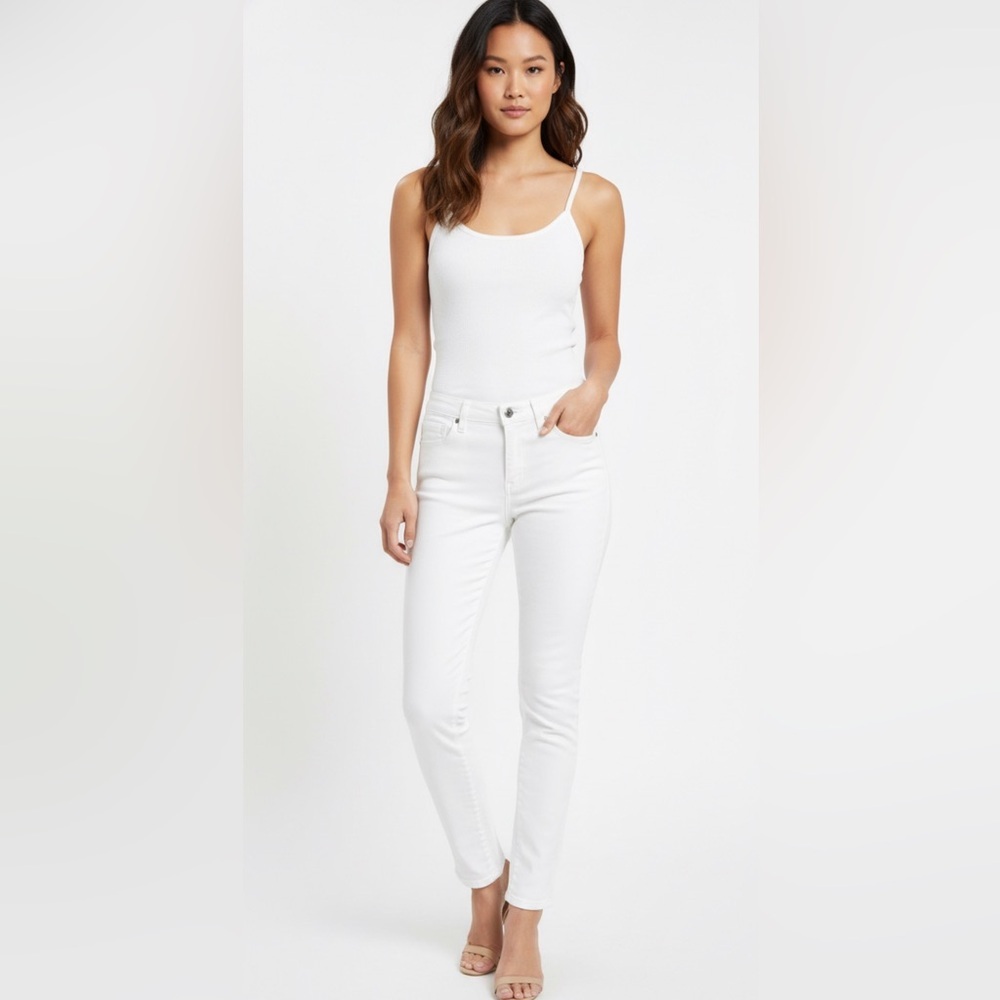 KanCan Women's White Skinny Jeans